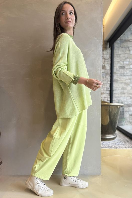 Conrad Slouch Cotton Knit Apple